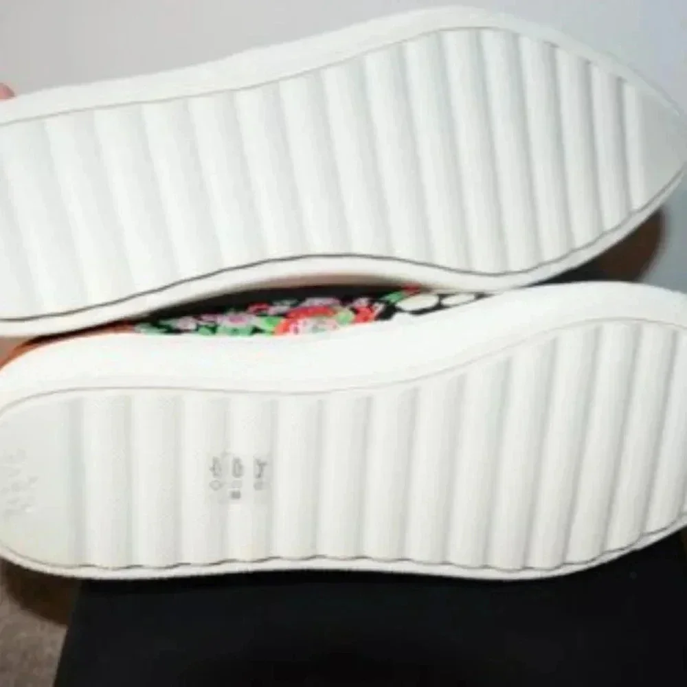 Coach C103 Floral Animal Print Skater Slip On